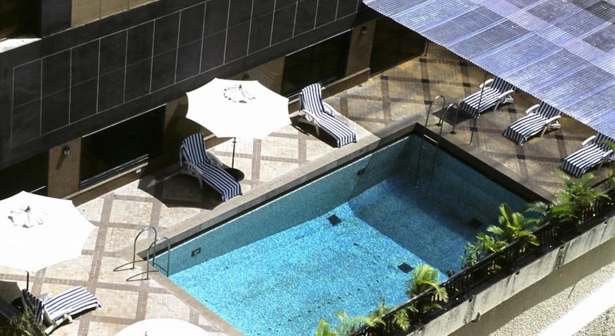Fariyas , Colaba 4* Bombaj