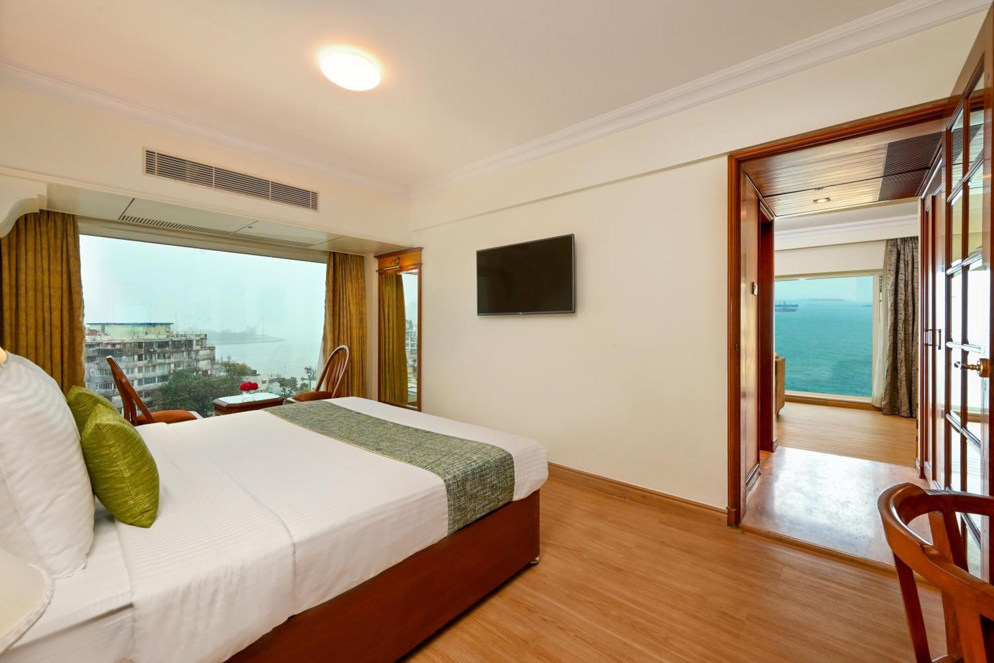 Fariyas , Colaba Bombaj